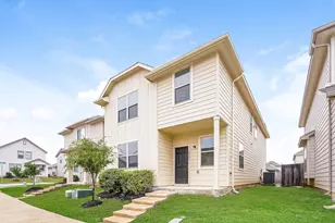 5505 Shore Point Trl, Fort Worth, TX 76119 - Photo 2