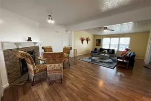 301 Sheri Ln, Roanoke, TX 76262 - Photo 10