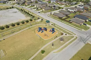 406 Calder Ln, Ponder, TX 76259 - Photo 38