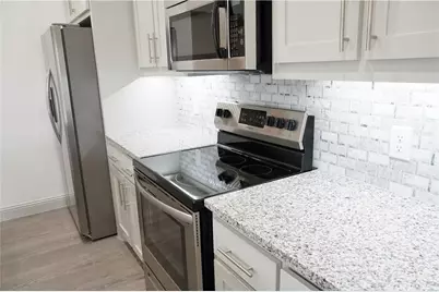 424 E Nelson Street, Denison, TX 75021 - Photo 4