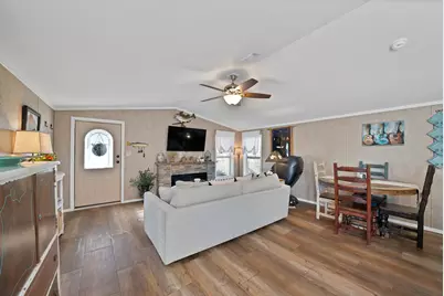 130 Firefly Drive, Springtown, TX 76082 - Photo 6