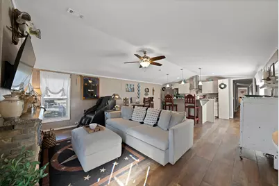 130 Firefly Drive, Springtown, TX 76082 - Photo 4