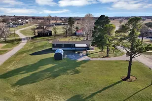 130 Firefly Dr, Springtown, TX 76082 - Photo 26