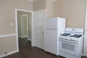 1402 Walnut St, Commerce, TX 75428 - Photo 2