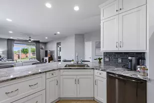 7986 Hogan Ct, Frisco, TX 75036 - Photo 10