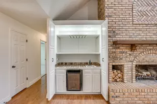 121 Westridge Trl, Weatherford, TX 76087 - Photo 6