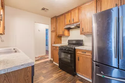 1630 McKenzie Avenue, Waco, TX 76708 - Photo 12