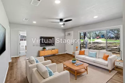 131 Long Street, Bowie, TX 76230 - Photo 4