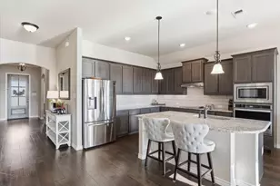 6505 Molly Anita Dr, Burleson, TX 76058 - Photo 8