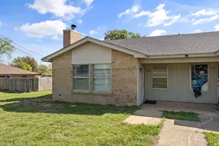7318 Davis Blvd, North Richland Hills, TX 76182 - Photo 2