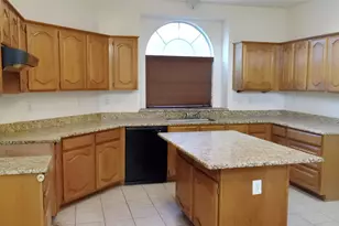 707 E Grubb Dr, Mesquite, TX 75149 - Photo 4