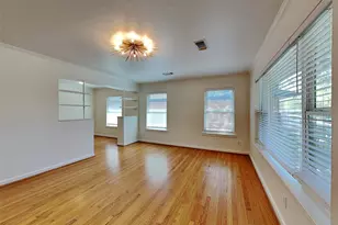 2102 Elmwood Blvd, Dallas, TX 75224 - Photo 4