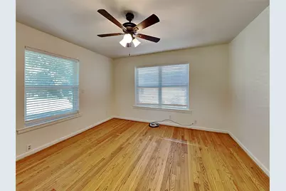 2102 Elmwood Boulevard, Dallas, TX 75224 - Photo 14