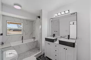 228 Kay Ln, Saginaw, TX 76179 - Photo 2