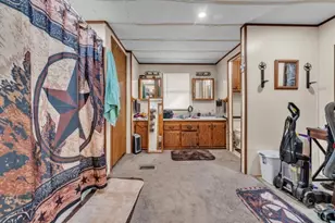 2811 Old Mineral Wells Hwy, Weatherford, TX 76088 - Photo 28