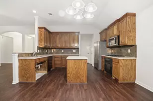 500 Hidden Meadow Ct, DeSoto, TX 75115 - Photo 12