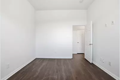 500 Hidden Meadow Court, DeSoto, TX 75115 - Photo 32