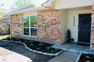 9322 Shipman St, Rowlett, TX 75088 - Photo 2