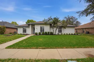 1622 Shadow Moss Way, Carrollton, TX 75007 - Photo 2