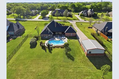 217 Silver Rose Boulevard, Burleson, TX 76028 - Photo 2