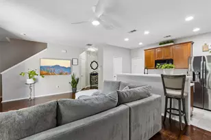 6384 Hill Creek Dr, The Colony, TX 75056 - Photo 6