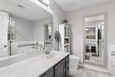 6384 Hill Creek Drive, The Colony, TX 75056 - Photo 16