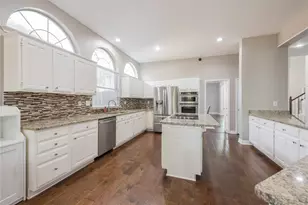 537 Halifax Ln, Coppell, TX 75019 - Photo 8