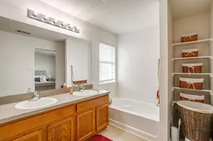 1700 Wolf Creek Dr, Arlington, TX 76018 - Photo 30