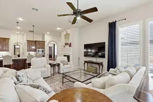 11930 Sand Hill Dr, Frisco, TX 75033 - Photo 12