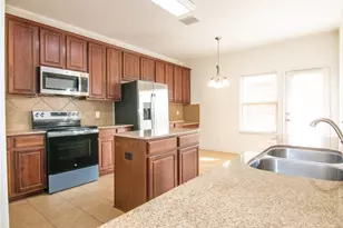 417 Niles Ct, Oak Point, TX 75068 - Photo 12