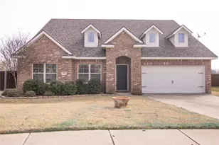 417 Niles Ct, Oak Point, TX 75068 - Photo 1