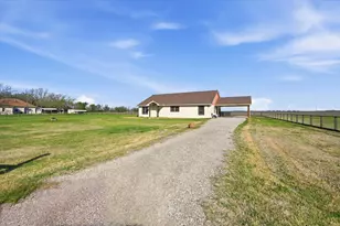 1616 Nash-Howard Rd, Waxahachie, TX 75165 - Photo 6