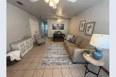905 N 6th Street #2, Sanger, TX 76266 - Photo 2