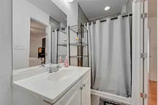 6555 Calmont Ave, Fort Worth, TX 76116 - Photo 22