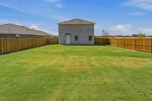 1921 Glory Dr, Bonham, TX 75418 - Photo 6