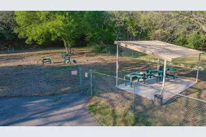 5910 Dog Leg Court, Granbury, TX 76049 - Photo 30