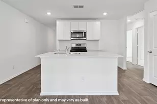 1915 Glory Dr, Bonham, TX 75418 - Photo 2