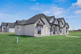 271 Victory Dr, Mabank, TX 75147 - Photo 4