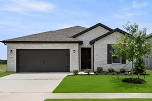 3111 Hawkview Dr, Cleburne, TX 76031 - Photo 1