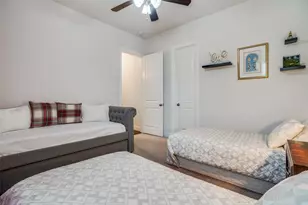 1011 Riviera Rd, Roanoke, TX 76262 - Photo 20