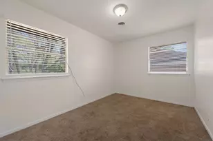 33 Somerset Terrace, Bedford, TX 76022 - Photo 14