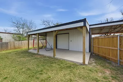 501 Bonham Street, Tom Bean, TX 75491 - Photo 36