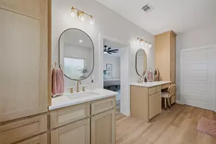 501 Bonham St, Tom Bean, TX 75491 - Photo 18