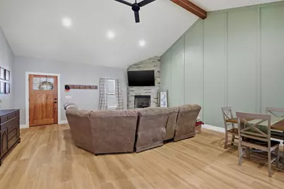 501 Bonham Street, Tom Bean, TX 75491 - Photo 8