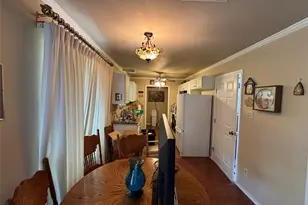 400 Harris Dr, Crowley, TX 76036 - Photo 6