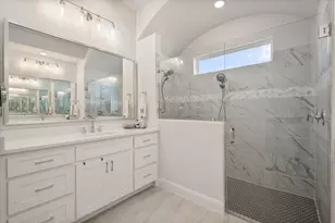 6801 Lost Falls Dr, Flower Mound, TX 76226 - Photo 18
