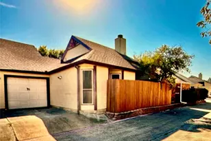 3115 Royal Gable Dr, Dallas, TX 75229 - Photo 10