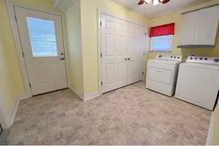 1825 Glenway Dr, Sherman, TX 75092 - Photo 16