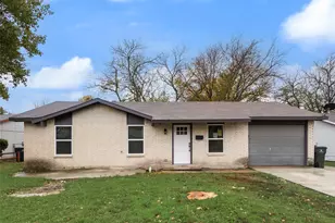 3853 Commonwealth Dr, Garland, TX 75043 - Photo 2