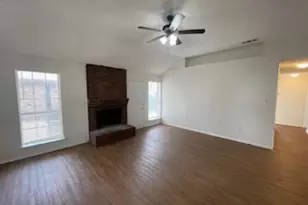 1218 Brooklawn Dr, Arlington, TX 76018 - Photo 4